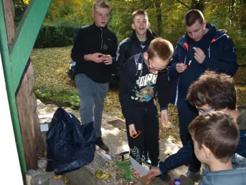 feherkolapa-2025-02.jfif