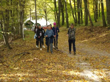 feherkolapa-2025-11.jfif